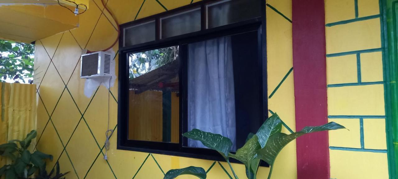 Rodel Yellow Hauz Itaytay Zewnętrze zdjęcie