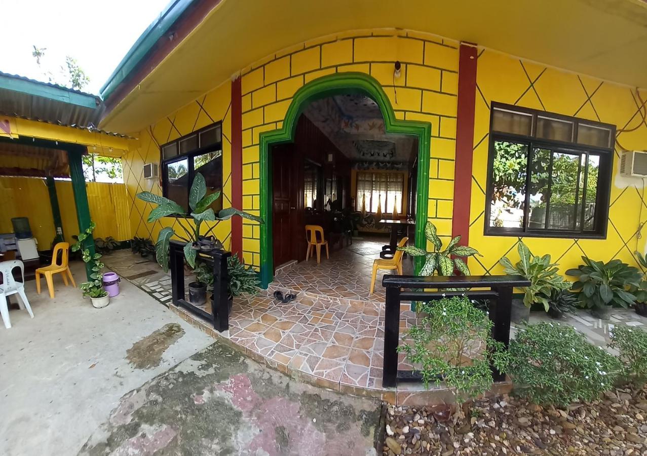 Rodel Yellow Hauz Itaytay Zewnętrze zdjęcie